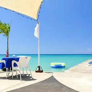 Aparthotel Beach Front Jamaica
