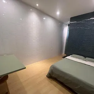 Meow & Cafe Hotel Hô Chi Minh-Ville