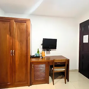 *** Hotel The Alley Saigon Vietnam